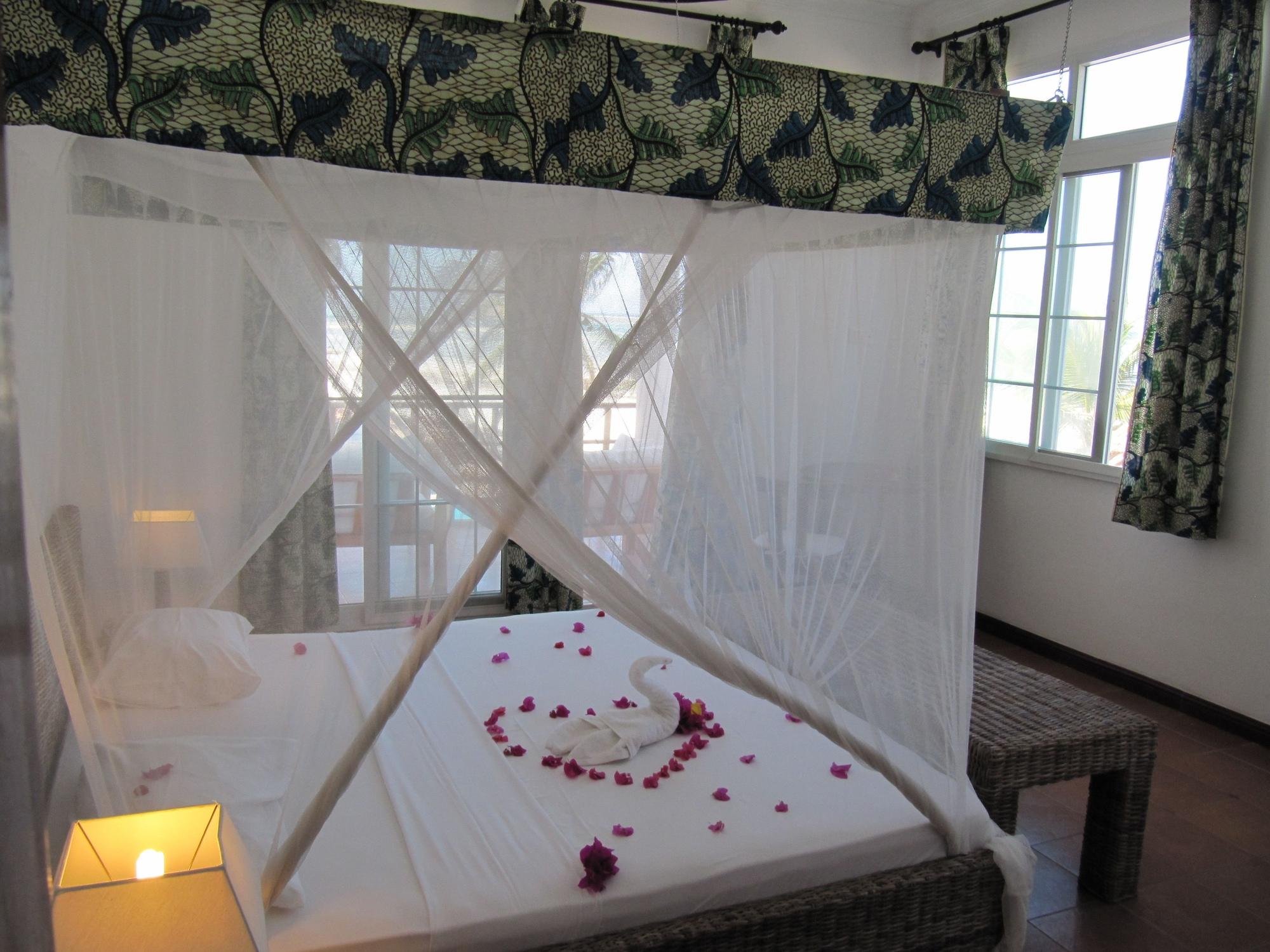 Hotel Albatross Ocean View Dongwe Esterno foto