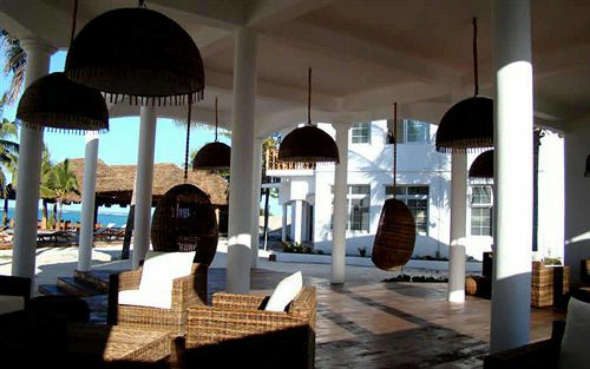 Hotel Albatross Ocean View Dongwe Esterno foto