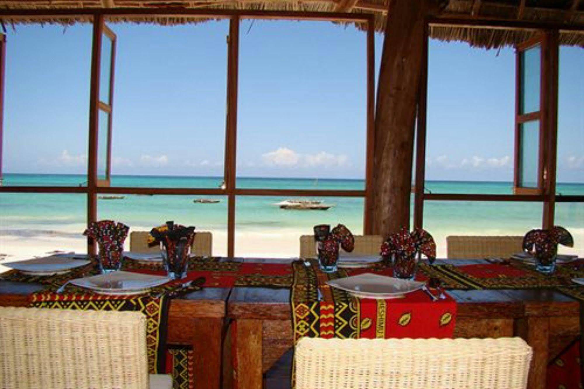Hotel Albatross Ocean View Dongwe Esterno foto