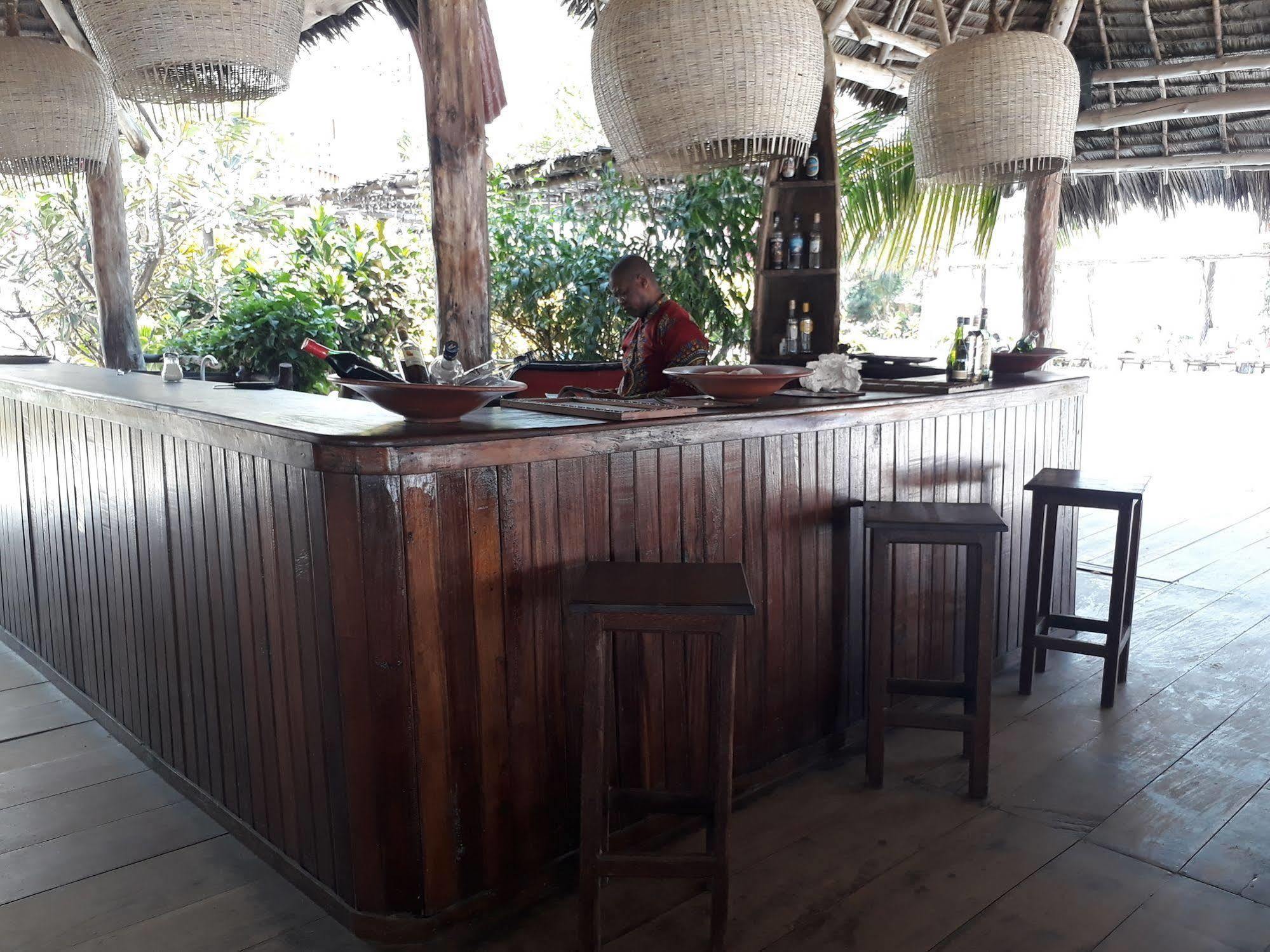 Hotel Albatross Ocean View Dongwe Esterno foto